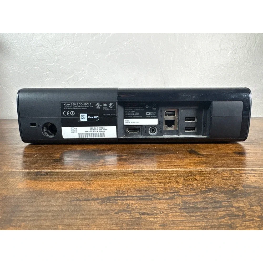 Microsoft Xbox 360 E Console Model 1538 Black with Power Supply 2013 NTSC